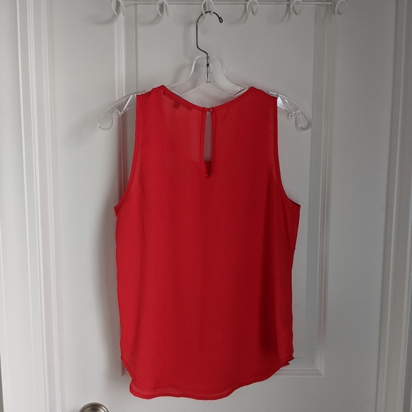 Tank - Picture 2 of 2